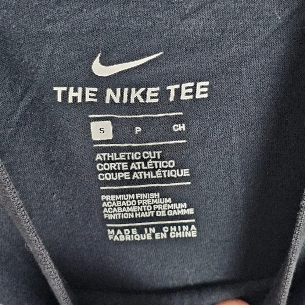 Nike T-Shirt Mens Small Black Roger Federer RF Graphic Athletic Cut 876516-010